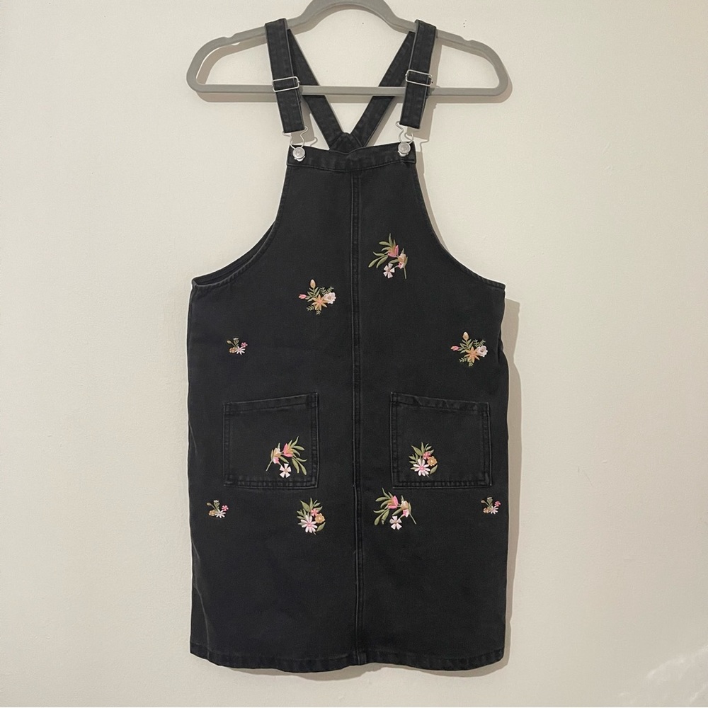 DENIM CO. Floral Embroidered Denim Overall Dress Size 14/15 yrs.
